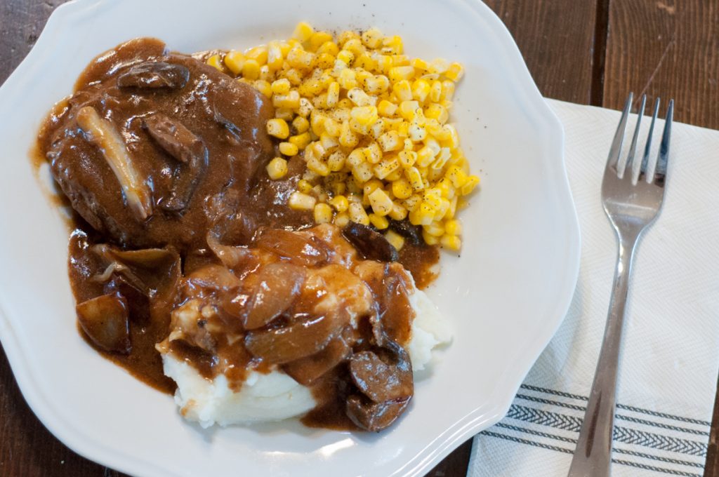 hamburger steaks with mushroom gravy