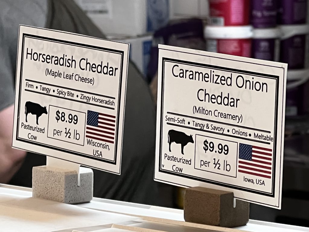unique Midwestern cheddar cheeses